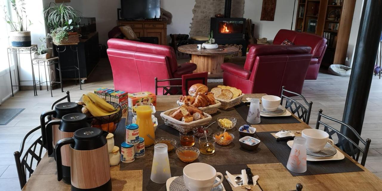 La Ferme Du Grand Bois Apartment Mouterre-Silly Luaran gambar