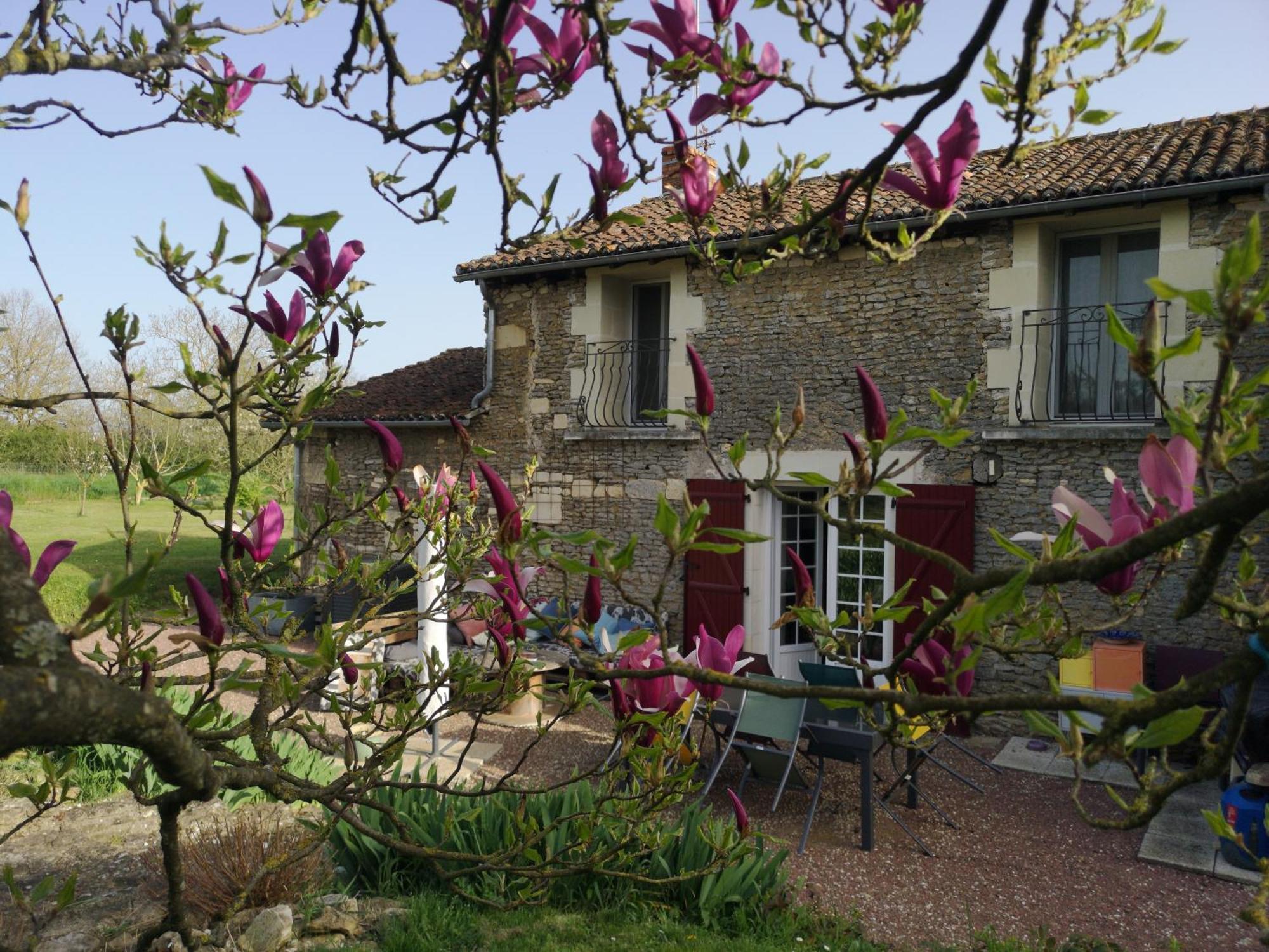 La Ferme Du Grand Bois Apartment Mouterre-Silly Luaran gambar